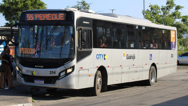 transporte-publico-de-guaruja-esta-de-greve-por-tempo-indeterminado