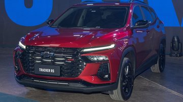 A Tracker chega com visual renovado e moderno - Divulgação GM