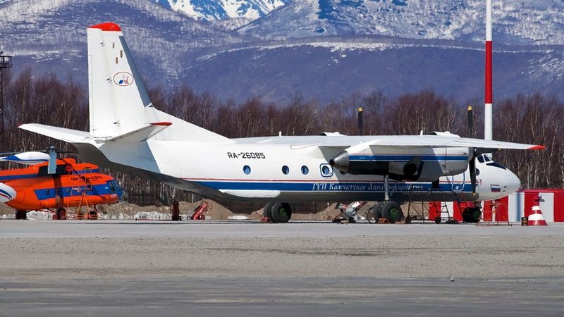Avião soviético some dos radares e é achado destruído; 49 pessoas morrem