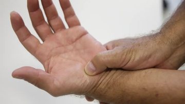 Entenda o que muda com a nova lei para quem tem fibromialgia