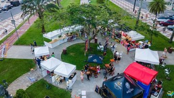 Feira criativa no Aquário de Santos