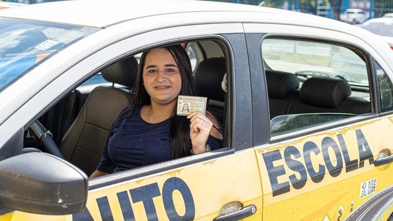 Fim da CNH? Governo Lula discute acabar com obrigação de autoescola para carteira de motorista