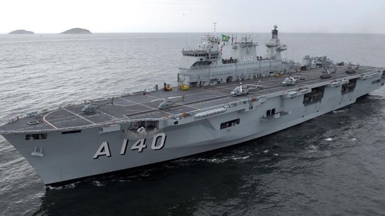 Navio NAM Atlântico chega ao litoral de SP e abre visitação no fim de semana