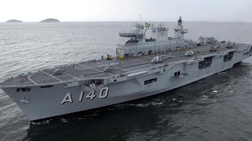 Navio NAM Atlântico chega ao litoral de SP e abre visitação no fim de semana