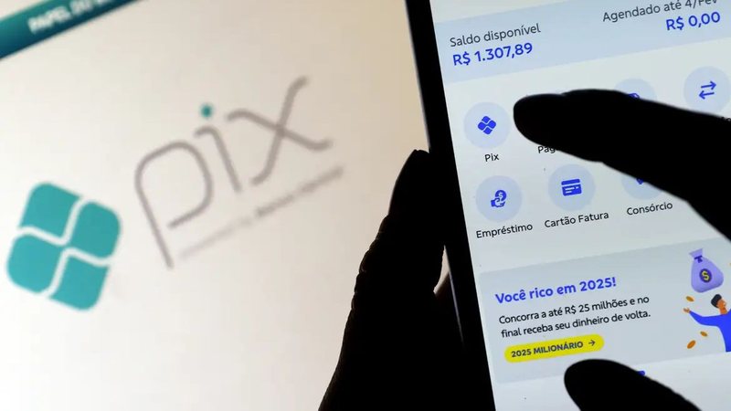 Novas regras do Pix entram em vigor com checagem no CPF