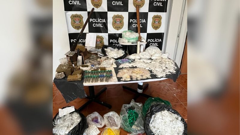 Operação da Polícia Civil mira esquema de tráfico entre a capital e o litoral