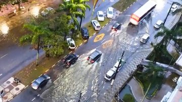 Alagamento em Santos