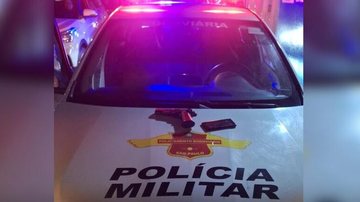Fuga inusitada: motorista de app se tranca em banheiro para escapar de assalto