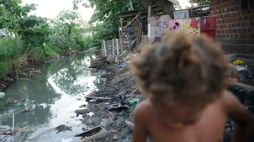 tres-em-cada-dez-lares-no-brasil-ainda-nao-tem-rede-de-esgoto-aponta-ibge