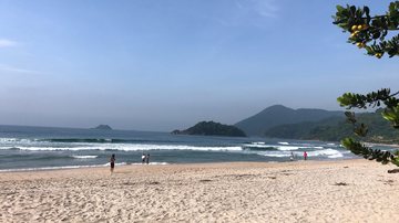 Banhista de 23 anos morre afogado em praia paradisíaca de Guarujá, no litoral de SP