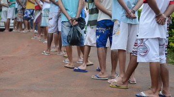 Mais de 130 detentos da 'saidinha' não retornam aos presídios do litoral de SP
