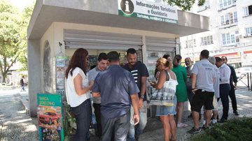 Santos abre inscrições para bancas atuarem como postos de informação turística