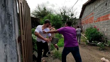 Momento da briga entre o advogado
