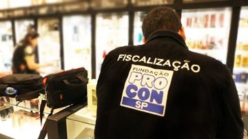 Procon intensifica fiscalização contra bebidas adulteradas e alerta consumidores