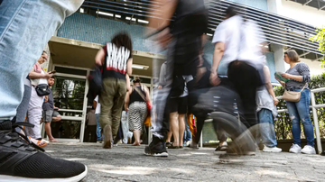 Provas do Concurso Nacional Unificado ocorrem neste domingo (5) em todo o país