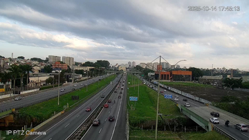 Rodovias do Sistema Anchieta-Imigrantes tem trânsito lento na manhã de terça (14)