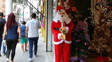 Papai Noel em loja