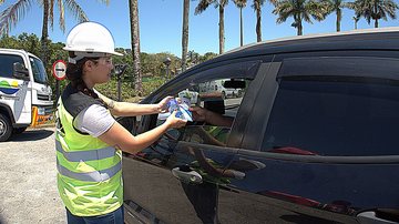Motoristas poderão tirar dúvidas sobre pedágio automático durante ação da CNL, em Bertioga