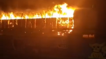 Pela quarta vez em um mês, vagão com celulose é alvo de incêndio no litoral paulista