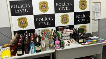 Polícia apreende bebidas de procedência duvidosa em adega de Guarujá