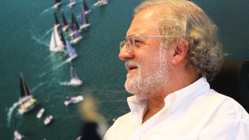 Prefeito de Ilhabela confirma pré-candidatura a deputado federal