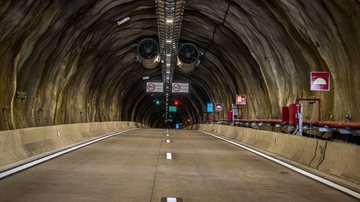 Túnel Rodovia Tamoios