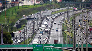 Acompanhe a situação das rodovias do litoral de SP na manhã desta segunda (24)