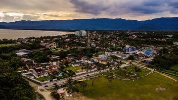 Prefeitura da cidade auxilia contribuinte no pagamento de dívidas - Joanderson Piropo/Prefeitura de Bertioga