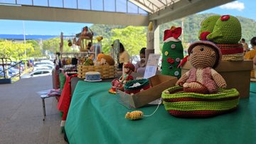 Feira Criativa reúne empreendedoras no Paço Municipal de Guarujá