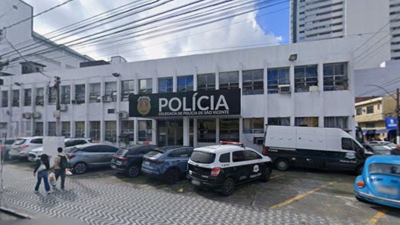 Homem mata companheira a facadas e mente para a polícia, em São Vicente