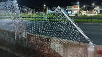Pedestre morre atropelado em rodovia e condutor foge sem prestar socorro, em Praia Grande