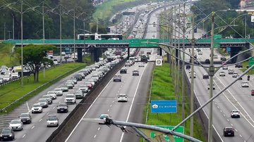 Veja a situação das rodovias do litoral paulista na manhã desta segunda (1°)