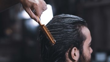 Anvisa alerta para risco de cegueira temporária com uso de pomadas de cabelo