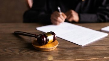 Homem é condenado a pagar aluguel para a irmã por uso de imóvel herdado em Cubatão