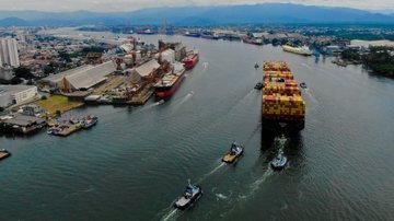 Porto de Santos encerra 2025 com recorde de toneladas movimentadas