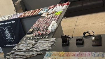 Suspeito se entrega e confessa tráfico ao ver viatura da PM no morro