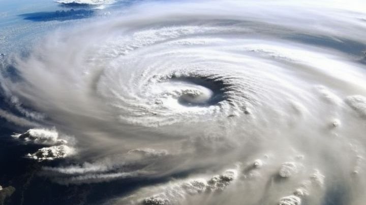 Exemplo de ciclone em imagem de satélite