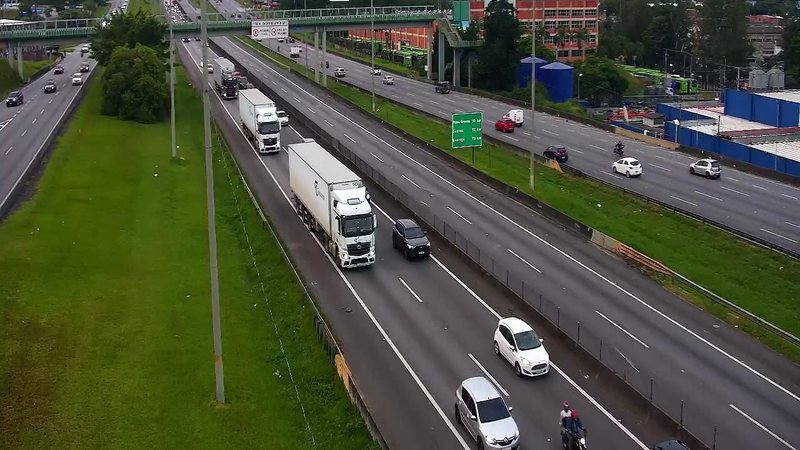 Duas rodovias do litoral paulista têm tráfego lento nesta manhã de terça (3); veja quais
