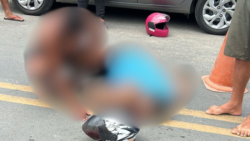 Motociclista morre após colidir contra traseira de carro no Guarujá
