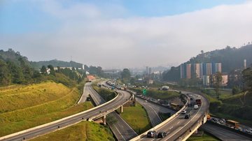 Trecho congestionado no Sistema Anchieta-Imigrantes