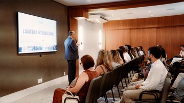 Evento em Santos reúne mais de 70 empresários para impulsionar negócios no litoral paulista