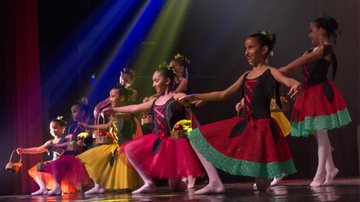 Apresentação dos alunos da Escola Técnica de Música e Dança Ivanildo Rebouças