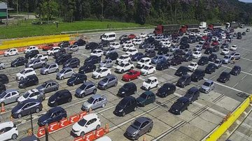Sistema Anchieta-Imigrantes deve receber até 303 mil veículos no feriado do Dia do Trabalhador