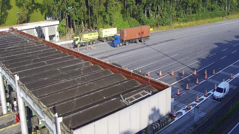 Litoral paulista têm poucos pontos de lentidão nas rodovias nesta manhã de sexta (24); confira
