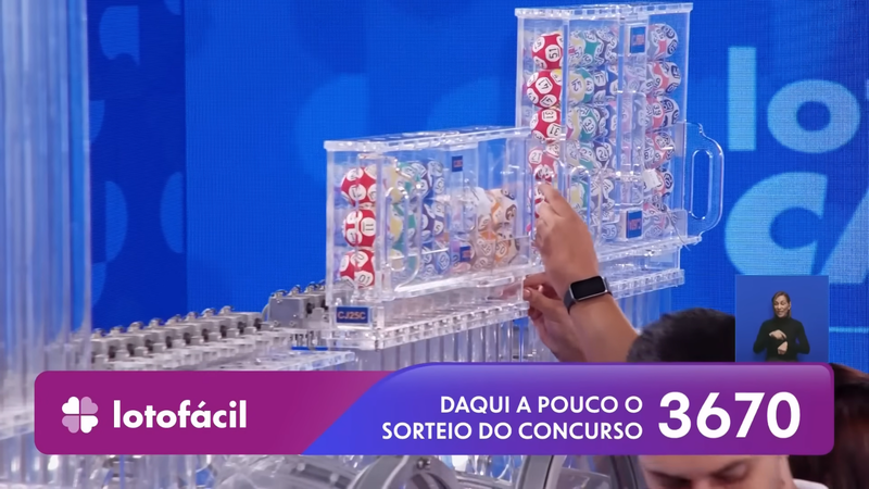 Transmissão do sorteio da Lotofácil