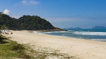 Praia da Jureia é limpa? Descubra como é o mar na praia de São Sebastião