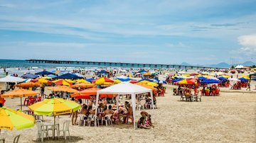 Praia do Agenor de Campos reúne lazer e tradição em Mongaguá