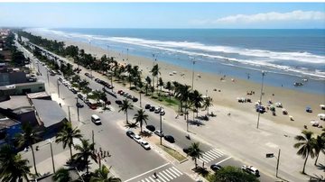 Praia do Centro: maior e principal praia de Peruíbe