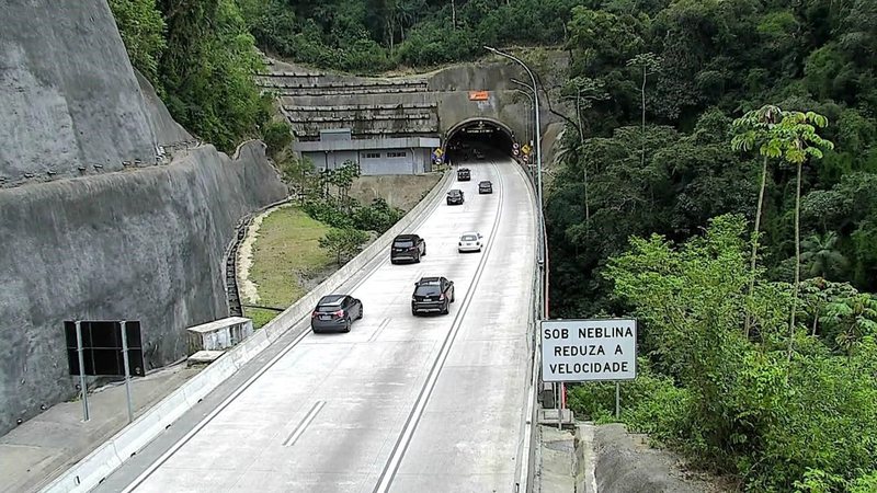 Túneis da rodovia dos Tamoios terão interdições noturnas para manutenção