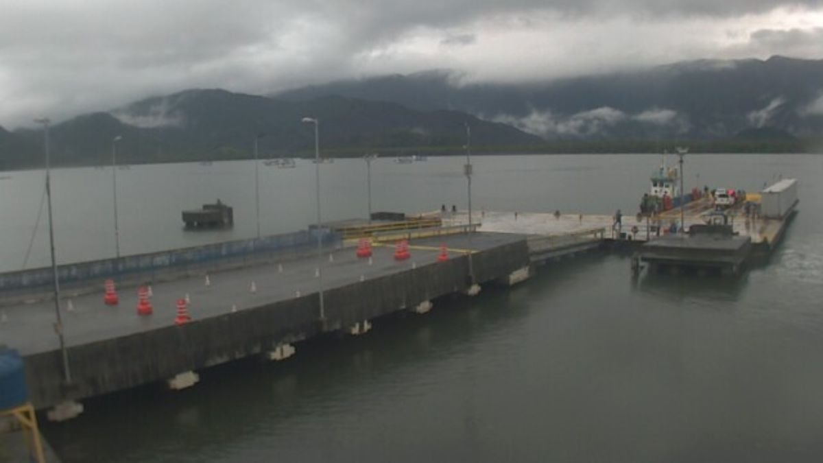 Balsa Bertioga-Guarujá tem espera de 20 minutos neste domingo (10)